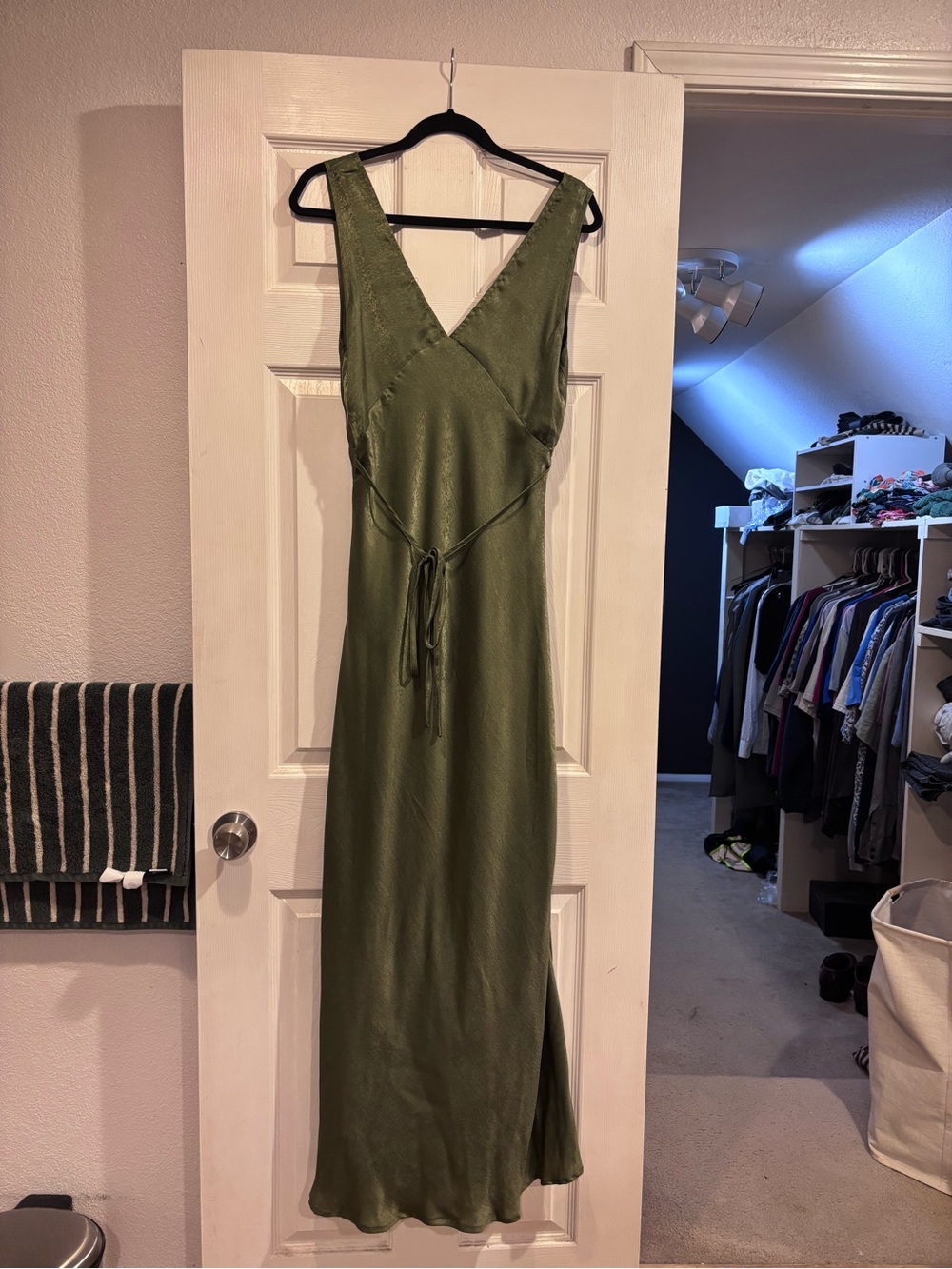 Peppermayo Loren Midi Dress - Khaki - Picture 5 of 6